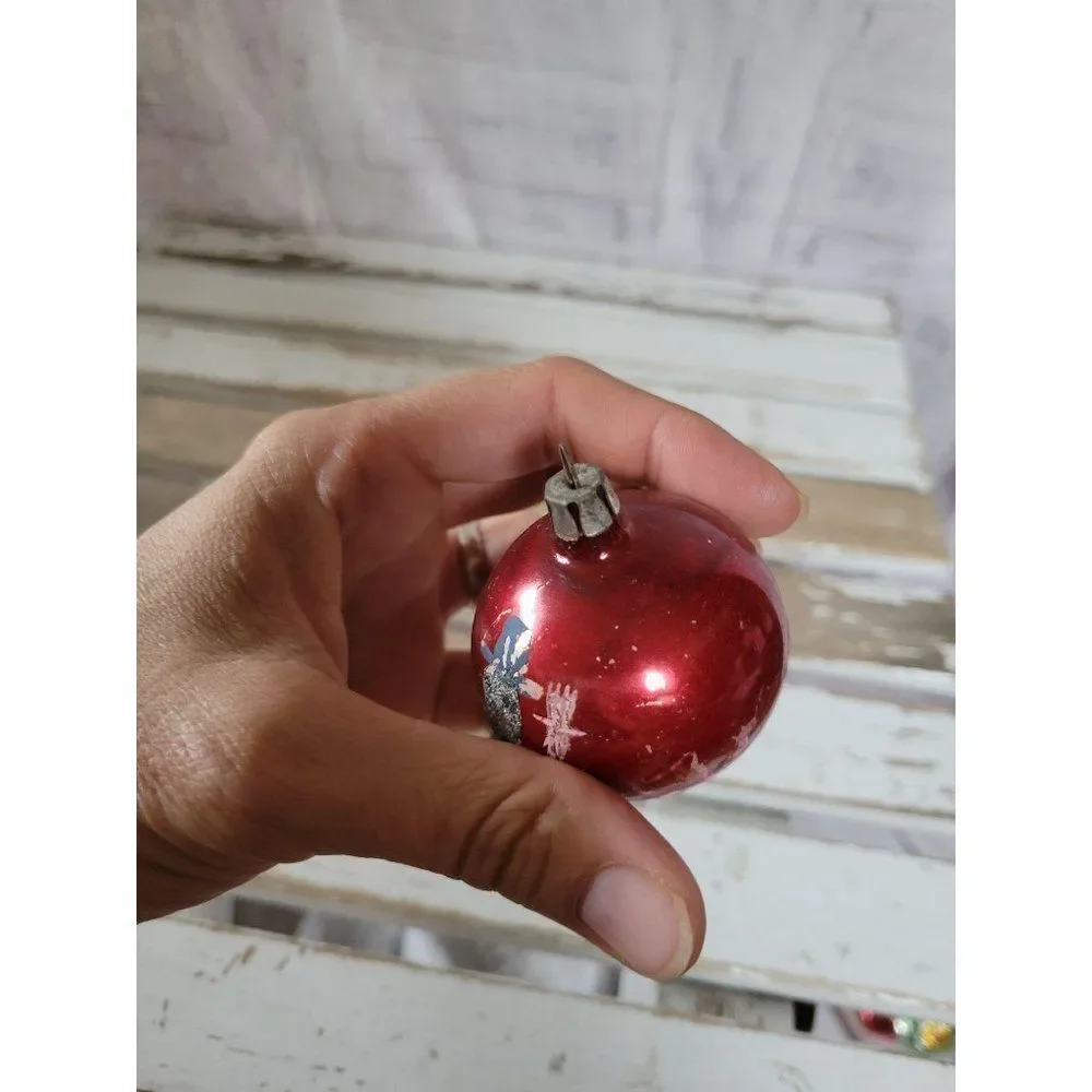 Vintage red ball snowman ornament Xmas holiday tre‎